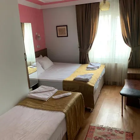 Hostal Emagine *